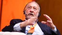 Nobel &ouml;d&uuml;ll&uuml; ekonomistten yapay zeka uyarısı