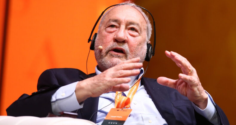 Nobel &ouml;d&uuml;ll&uuml; ekonomistten yapay zeka uyarısı