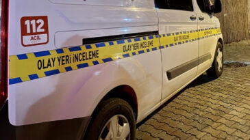 Oğlunu arayıp 'iyi değilim' dedi, evinde &ouml;l&uuml; bulundu