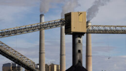 Orta Doğu'daki kriz "k&ouml;m&uuml;r" paniği yarattı