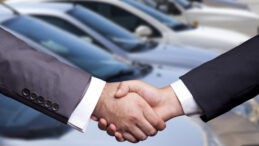 Otomotiv devinden 'trajik' karar: Askeri &uuml;retime ge&ccedil;iyor