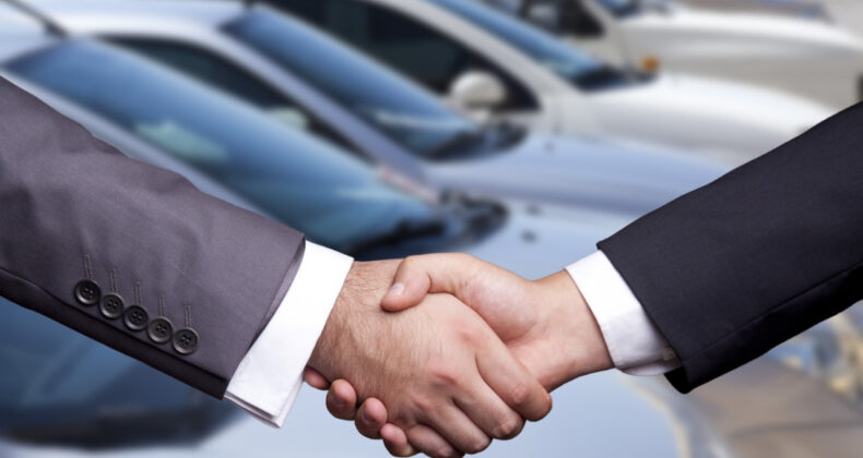 Otomotiv devinden 'trajik' karar: Askeri &uuml;retime ge&ccedil;iyor