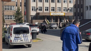 &Ouml;ğretmenlerden İstanbul'da 1 G&uuml;nl&uuml;k İş Bırakma Kararı