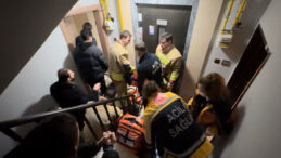 &Ouml;ld&uuml; sandılar, uyandı