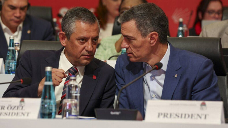 Özel'den Trump'ın tehdit ettiği Sanchez'e destek mektubu