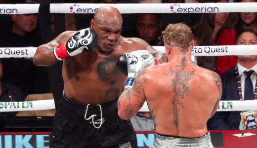 Paranın tadını alan Mike Tyson 59 yaşında ringe geri d&ouml;n&uuml;yor: Yeni rakibi 50 ma&ccedil;ta 50 galibiyet aldı