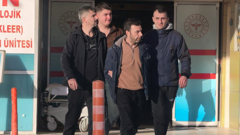 Park halindeki ara&ccedil;ları soydu, polis adım adım iz s&uuml;r&uuml;p yakaladı