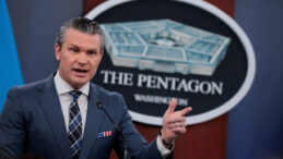 Pentagon gazetecilere y&ouml;nelik politikasını değiştirdi