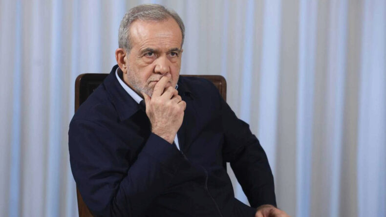 Pezeşkiyan: Komşularımızla &ccedil;atışma niyetimiz yok