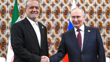 Pezeşkiyan'dan Putin'e destek &ccedil;ağrısı