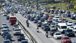 Plakada son g&uuml;n: 140 bin TL ceza kesilecek