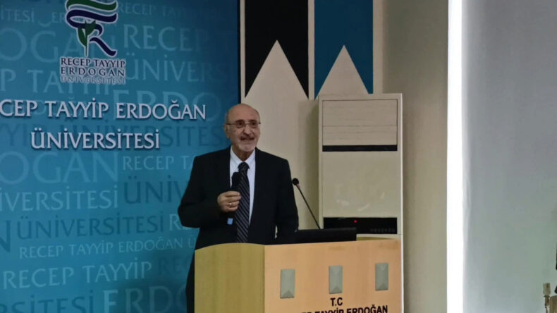 Prof. Bektaş sert &ccedil;ıktı: Trabzon ve Rize'yi uyuttular