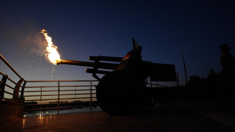 Ramazan Topu Y&uuml;z&uuml;nde Patladı