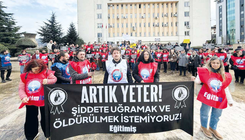 Öğretmen Fatma Nur Çelik