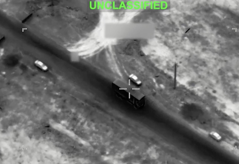 İran balistik füze rampalarının imha anı