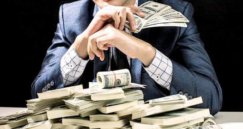 Servet Milyonerlerin Hesabına Aktı