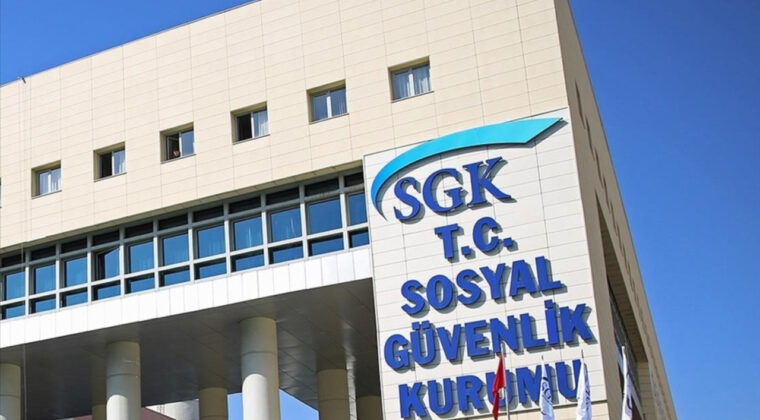 SGK 'Emeklilik İptali' İddiasını Yalanladı