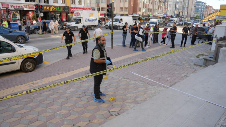 Silahla vurulan vatandaşa yerde yatarken tekme atmıştı: Cezası belli oldu