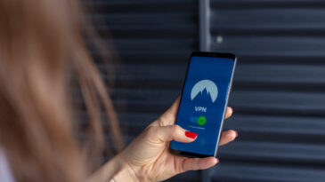 Sosyal medya yasağı başlayınca VPN'e h&uuml;cum ettiler