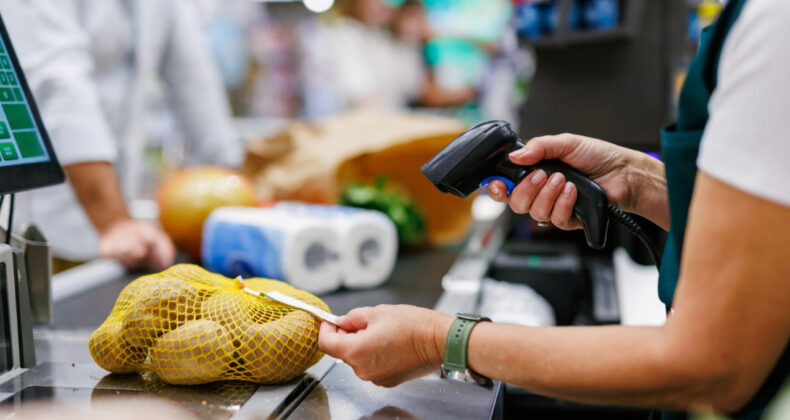 Ticaret ve perakende satış hacmi ocakta arttı