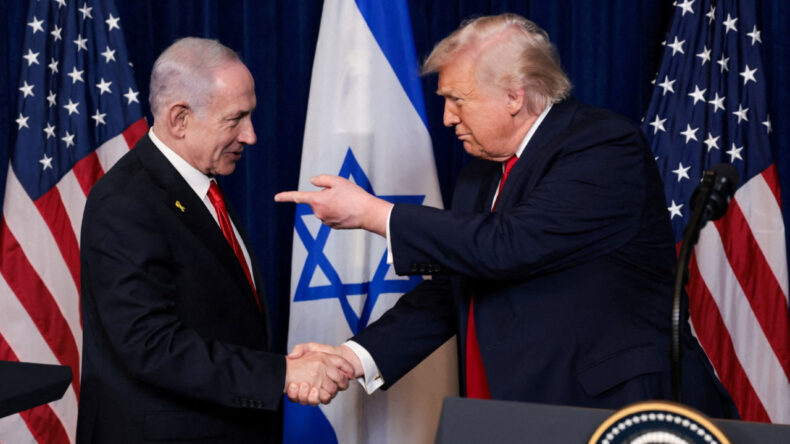 Trump Saldırıyı Ertelerken İsrail'de Barış Telaşı Büyüyor: Tahran'a Bomba Yağdı