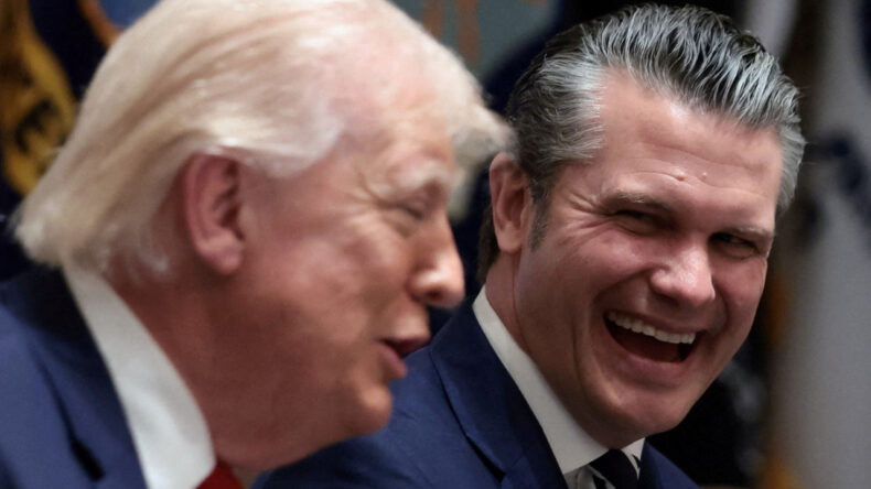 Trump'ın Bakanından 'Firar' İddiası: 'Önümüzdeki Günler Belirleyici Olacak'