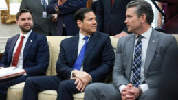 Trump'ın Bakanlarının Yaşadığı &Uuml;ste Dron Paniği