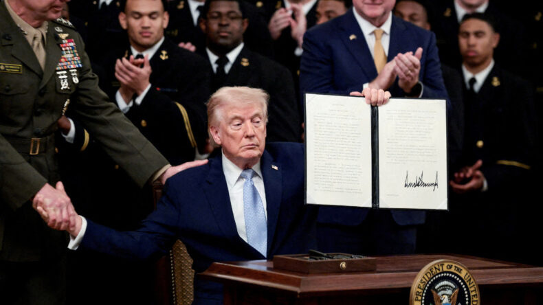 Trump'ın yaptırım uyguladığı Fransız yargı&ccedil;: 30 yıl &ouml;nceye d&ouml;nd&uuml;m