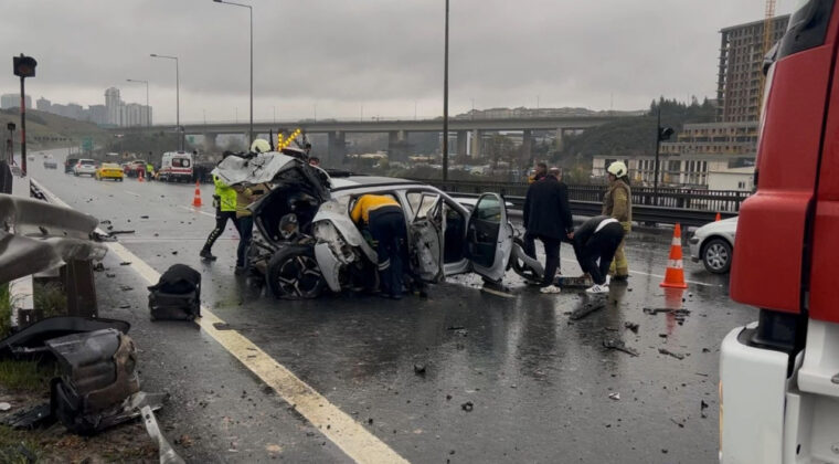 T&uuml;nelde Art Arda İki Kaza: 9 Yaralı