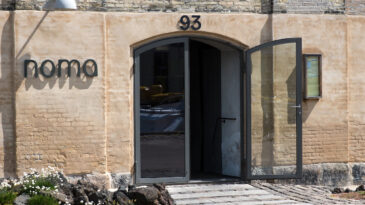 T&uuml;rk stajyere mobbing yapılan Noma'ya şok: Sponsorlar &ccedil;ekildi