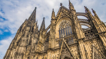 T&uuml;rk Turiste K&ouml;t&uuml; Haber: Bilet Kesmeye Başlayacaklar