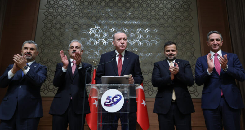 T&uuml;rkiye 5G'ye Ge&ccedil;ti