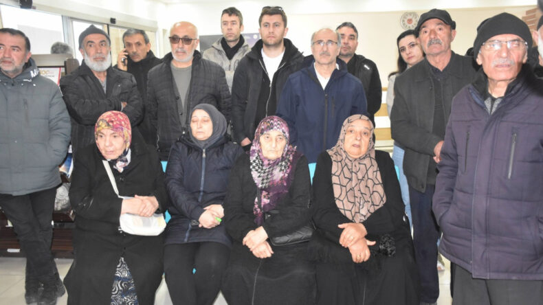 Umre Hayali Kabusa D&ouml;nd&uuml;! 125 Kişi Mağdur