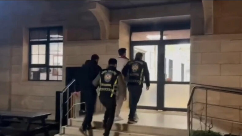 &Uuml;mraniye'de makas atan s&uuml;r&uuml;c&uuml;lere 198 bin lira ceza