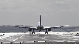 &Uuml;nl&uuml; hava yolu şirketinden 'fiyatlar artacak' uyarısı