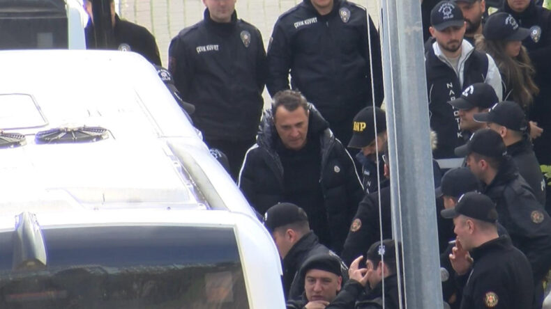 Uyuşturucu soruşturması: Ünlü isimler Adli Tıp'tan ayrıldı