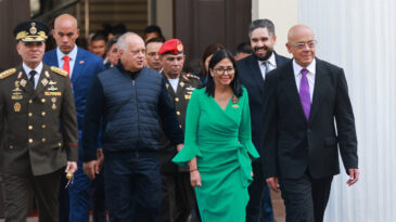 Venezuela'daki ABD B&uuml;y&uuml;kel&ccedil;iliği 7 yıl sonra yeniden a&ccedil;ıldı