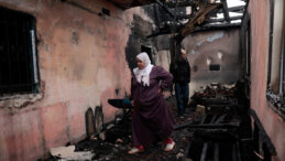 Yahudi yerleşimciler kontrolden &ccedil;ıktı: Filistinlilerin evlerini yaktılar