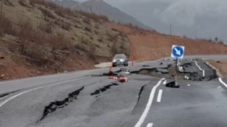 Yeni Yapılan Yol &Ccedil;&ouml;kmeye Başladı