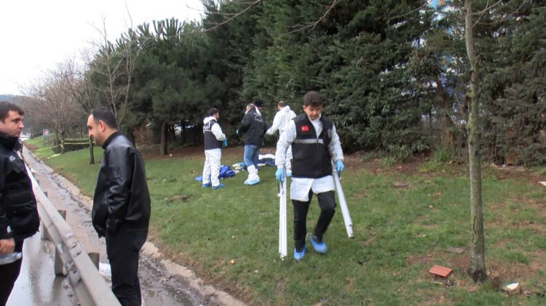 Yol Kenarında Bebek Cesedi Bulundu