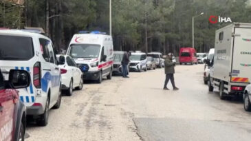 Y&uuml;r&uuml;y&uuml;ş Yapan Gen&ccedil;ler Ormanlık Alanda Ceset Buldu