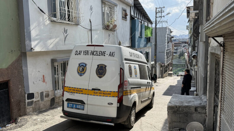 'Cin Ali'yi &ouml;ld&uuml;ren 14 yaşındaki kızı tutuklandı