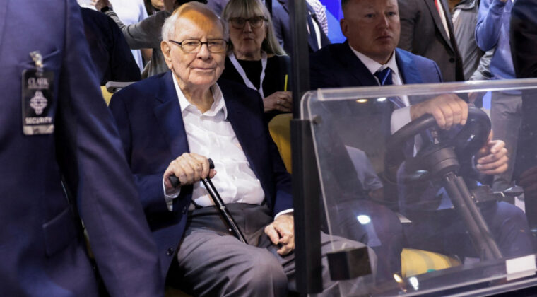 143 milyar dolarlık serveti olan Warren Buffett&rsquo;tan ezber bozan s&ouml;zler