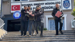 300 Bin Euro İsteyip Galeriyi Kurşunladılar
