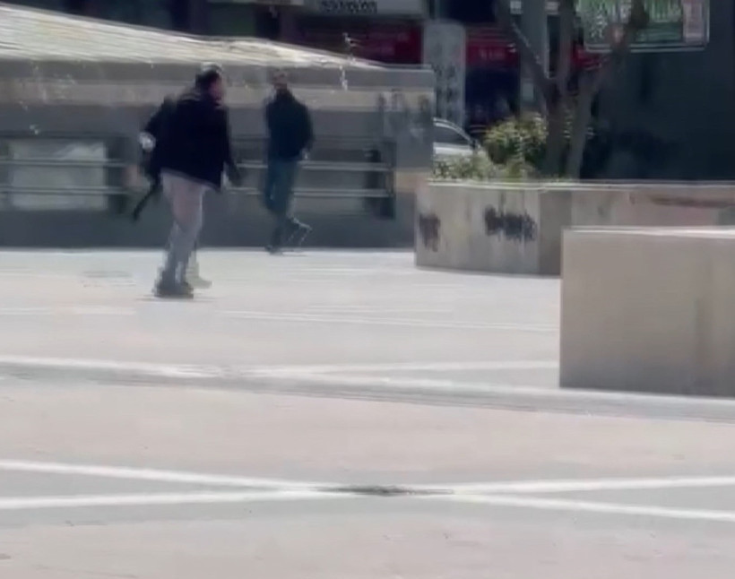 Gözaltına alınan kişinin silahına el konulması.