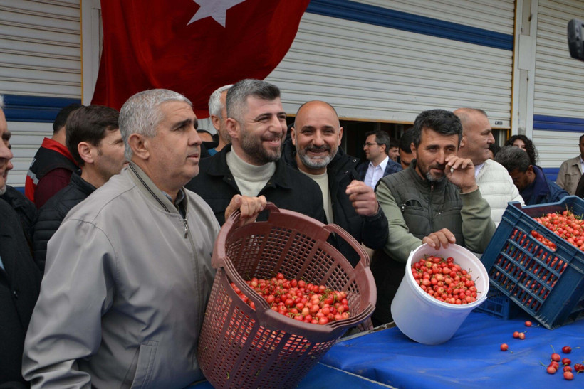 Kiraz açık artırma