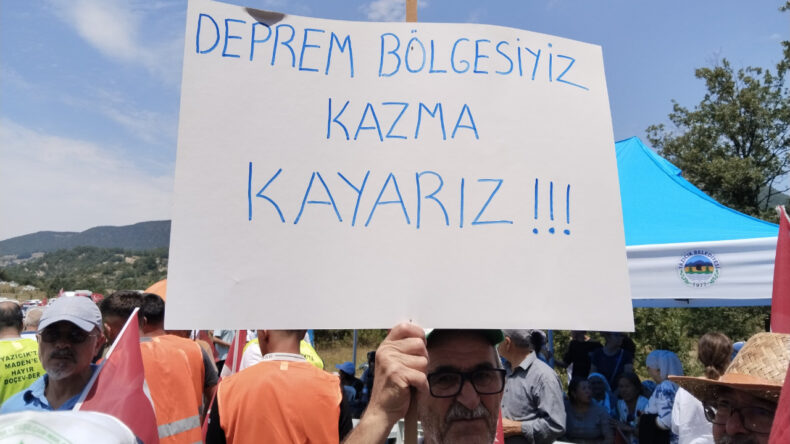 60 Bin Ağa&ccedil; Kesilecekti, Mahkeme 'Dur' Dedi