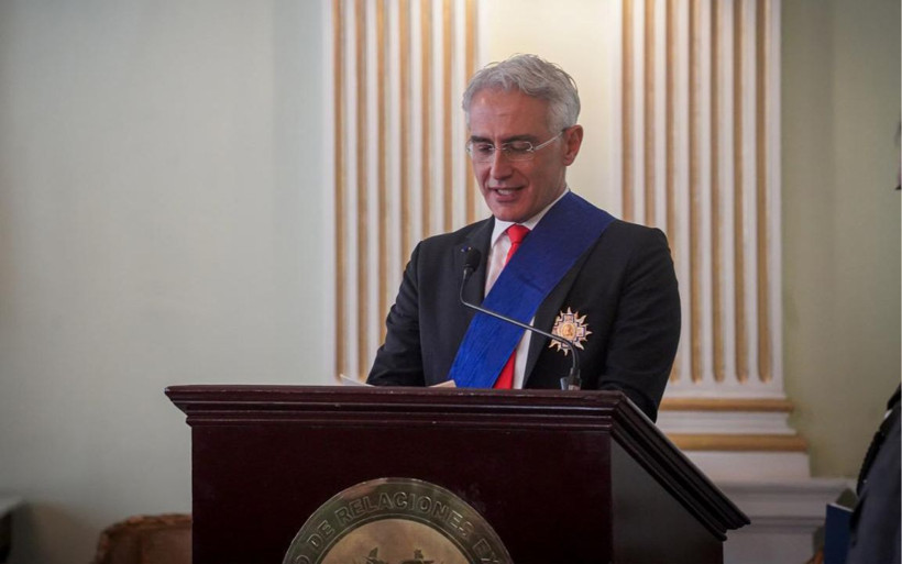 Ertan Yalçın'a Bolivya'dan devet nişanı töreni