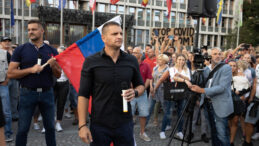 AB &uuml;lkesi NATO'dan &ccedil;ıkma sinyali verdi