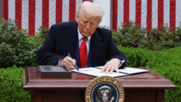 ABD basını: İran'da savaşı bitirmek isteyen Trump, taviz vermeye hazır
